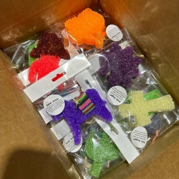 XL Woman’s cropped Champion Sweater - Picture 5 of 5